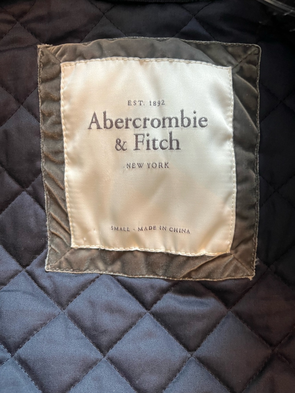 Tell Me Lies Screen Worn Lucy Hero Abercrombie & Fitch Navy Duffle Coat Jacket S - Picture 9 of 16
